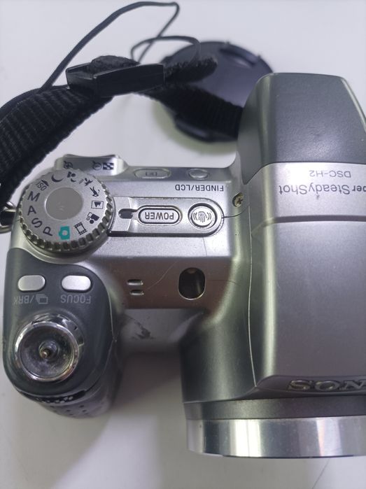 На запчасти работает фотографирует