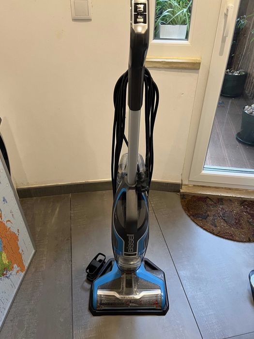 Aspirador vertical Bissell Crosswave