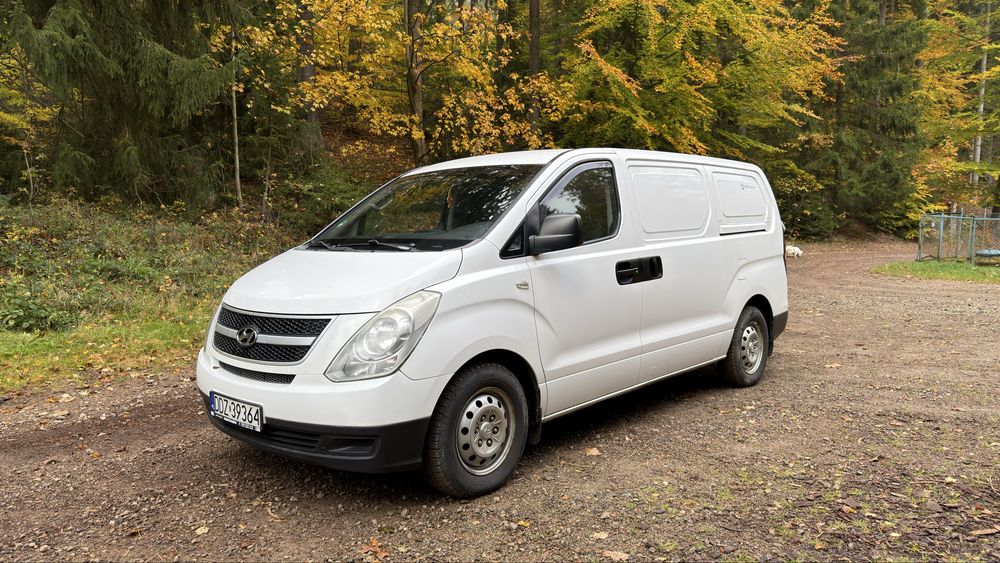 Hyundai H-1