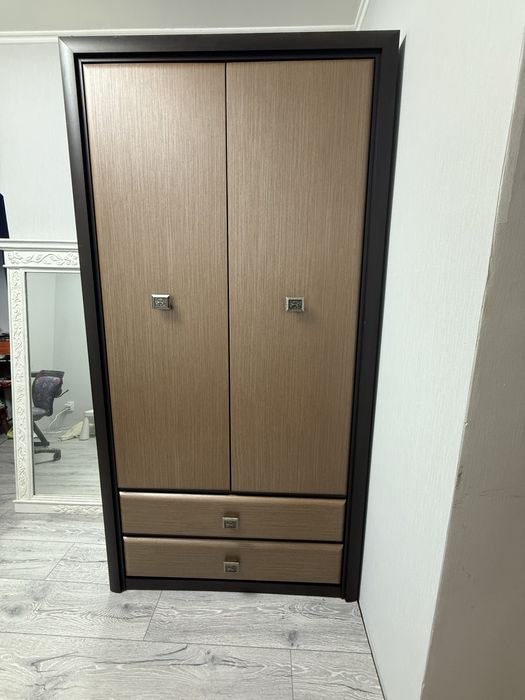 Шкаф для речей б/у