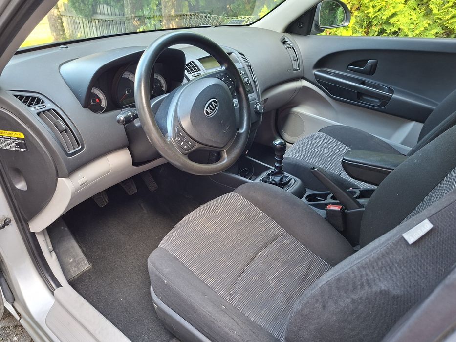 Kia Ceed 2007 rok