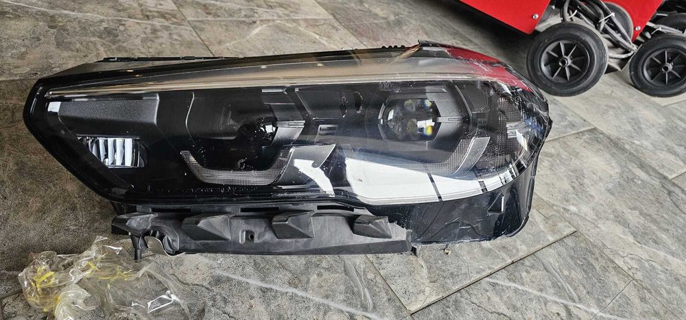 Reflektor lampa przód lewa LED ADAPTACYJNA BMW X5 G05 OE
