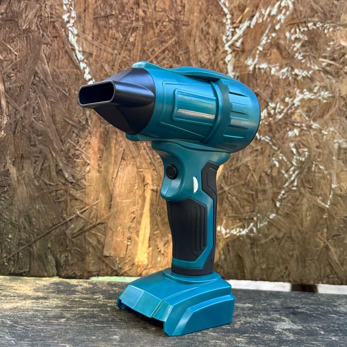 Mocna Dmuchawa Do Grilla z Regulowaną Mocą na Baterię MAKITA 18V