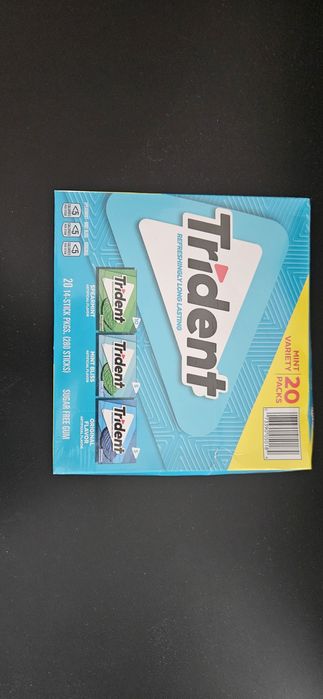 Guma do  żucia  o snaku miętowym