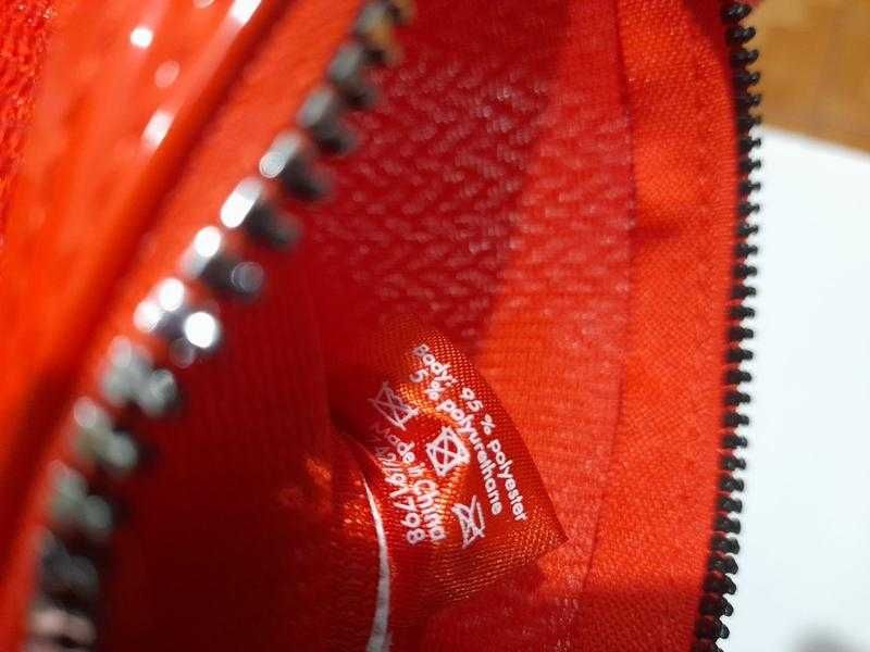 Новая Kenzo paris red pouch косметичка