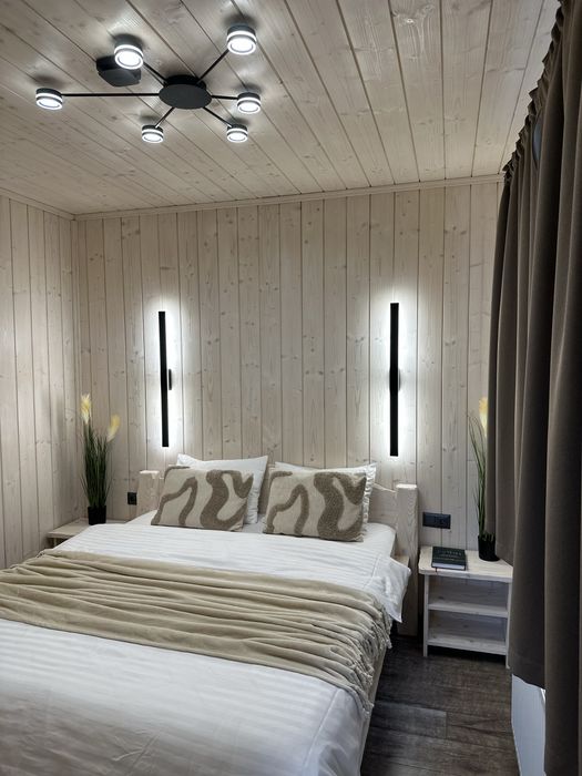 Нові сучасні котеджі біля Східниці з чаном джакузі