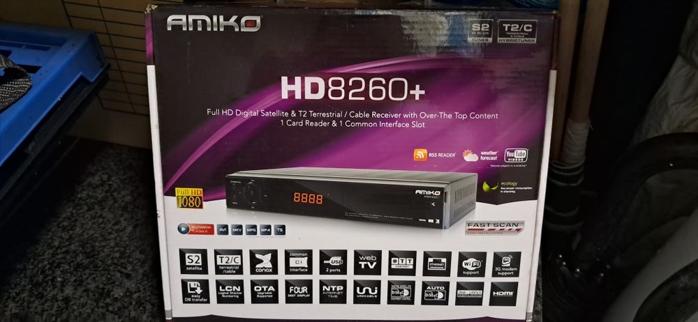 Receptor digital Amiko