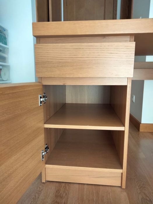 Secretária MALM IKEA Carvalho 140x65cm como nova