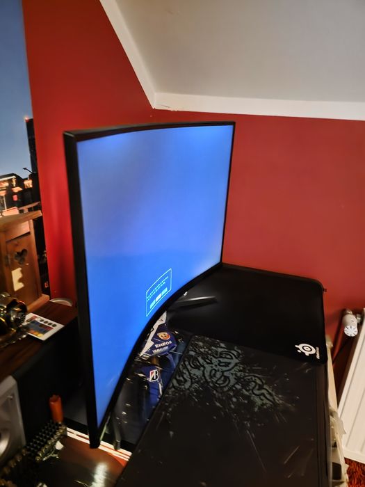 Monitor Samsung Odyssey G7 32" | 240Hz | 1ms | WQHD