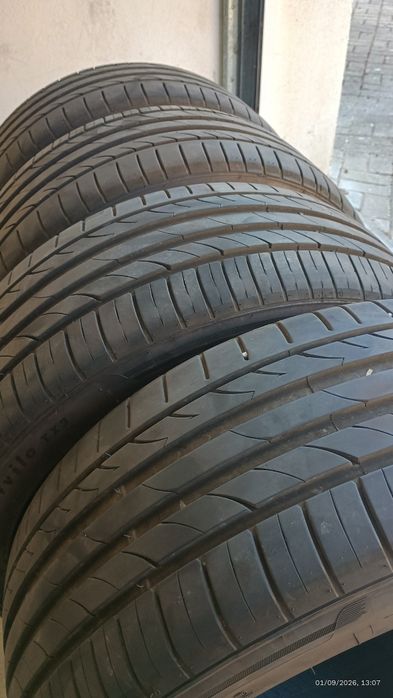 Pneus 235/40ZR19