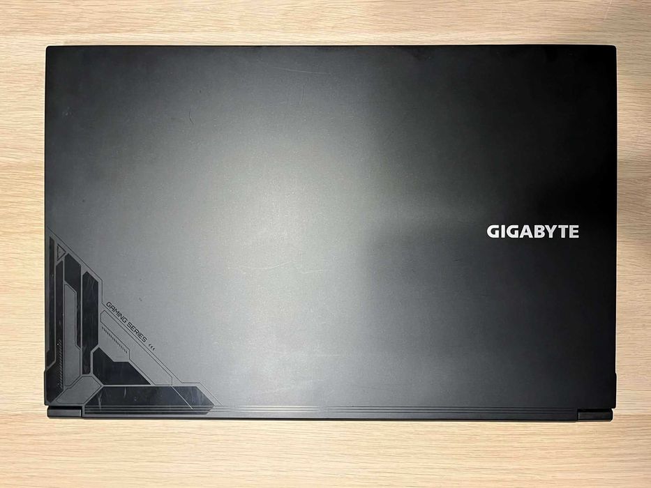 GIGABYTE G7 MF – i5‑12500H / RTX 4050 / 16GB / 1TB
