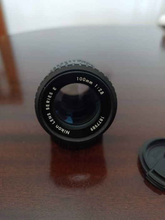 Nikon Lens Series E 100mm 1: 2.8 AIS