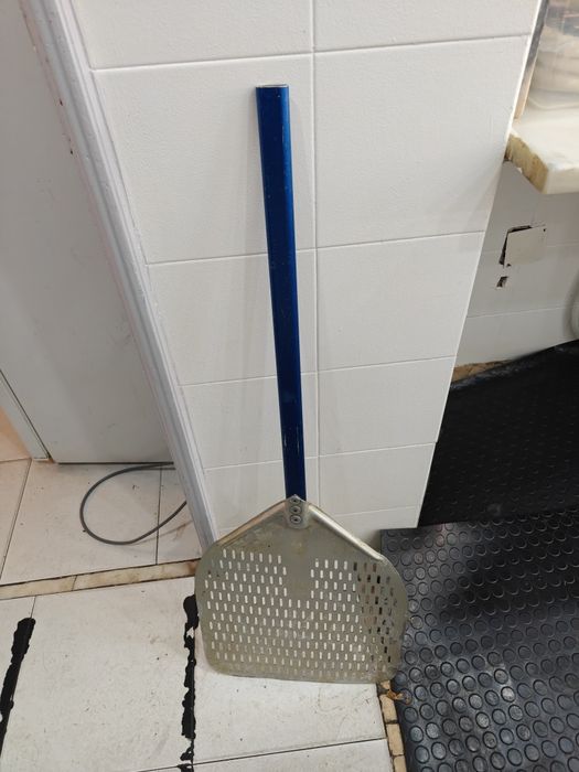 Pá para pizzaria
