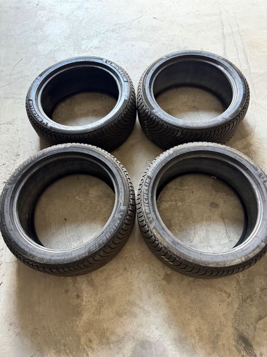 Продам шины Michelin