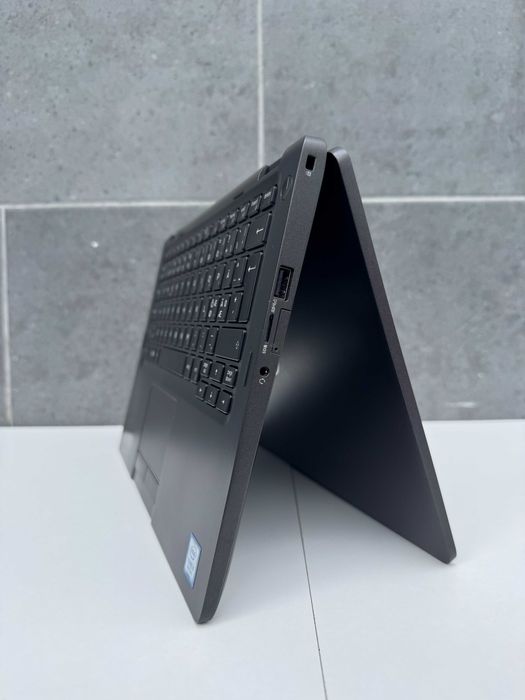 Dell Latitude 5300 2-in-1/i5-8265U/8Gb/256Gb M2/13" touch/IPS/Гарантія