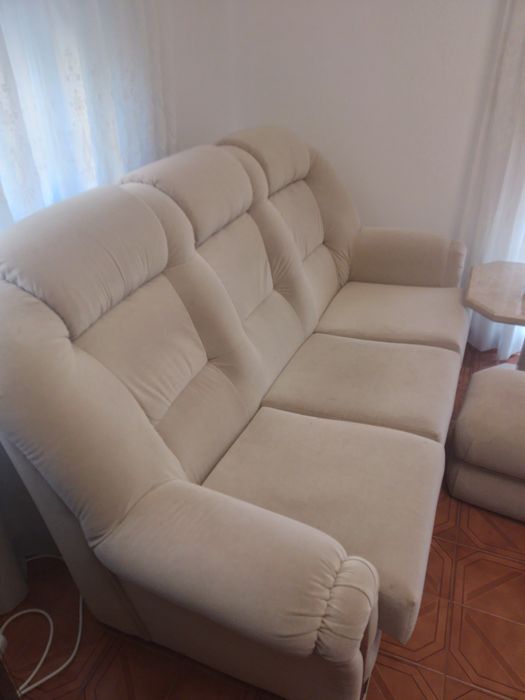 Sofá à venda usado mas em bom estado