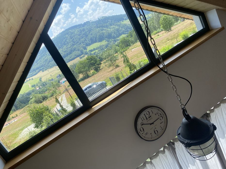 Domek  z banią z widokiem na góry  Łomnica- Góry Sowie