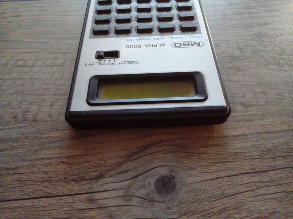 kalkulator mbo alpha 8000, Made in Japan