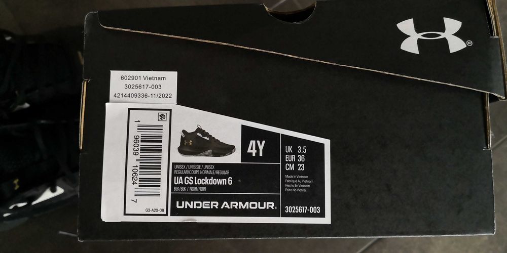 Buty półbuty do koszykówki Under Armour UA GS Lockdown6 36 23cm