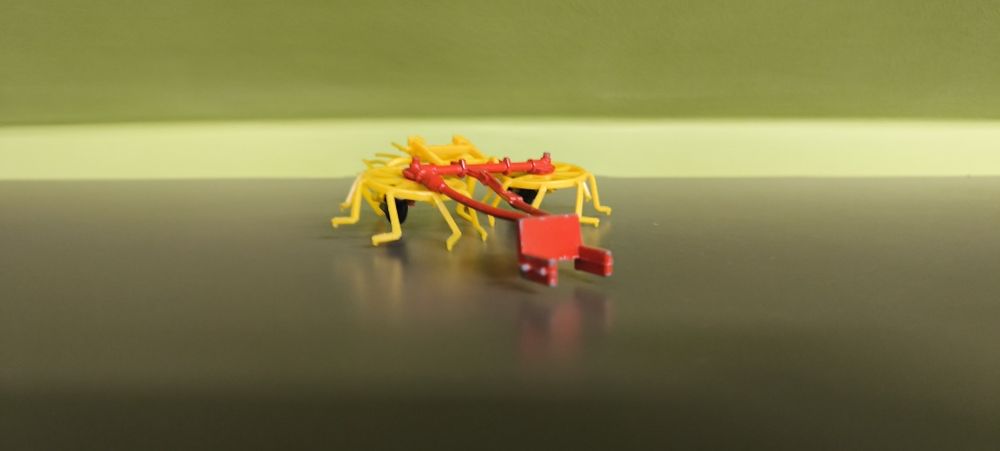 Britains zgrabiarka jak siku 1 32