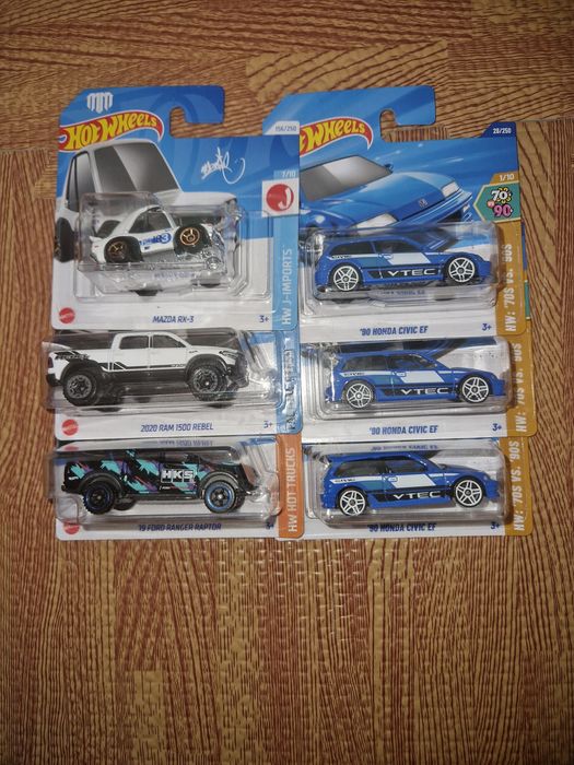 Продам Hot Wheels
