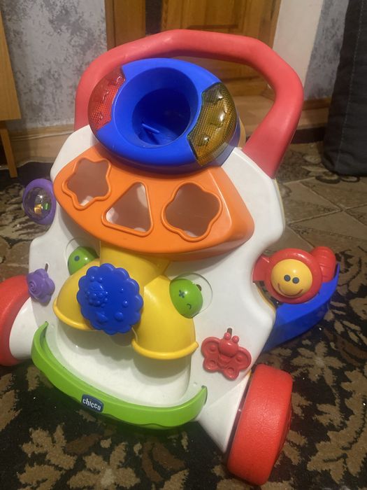 Іграшка каталка ходунки Chicco