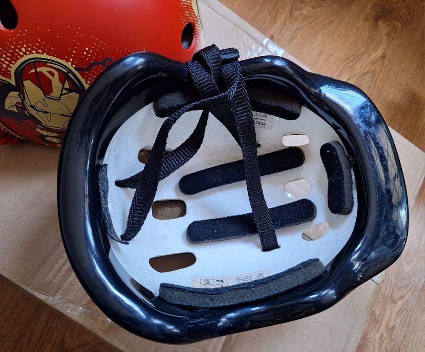 Kask rowerowy orzeszek dziecięcy SEVEN Disney IRONMAN + gratis