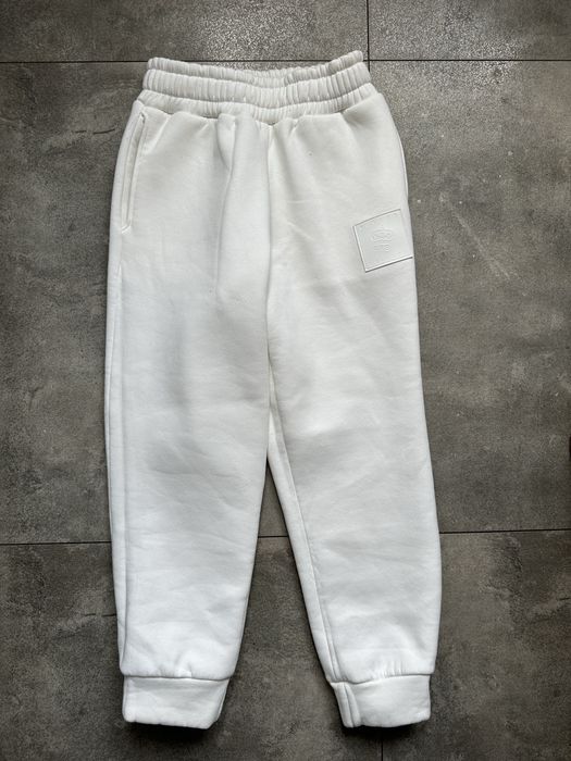 Spodnie dresowe ocieplane cieple biale