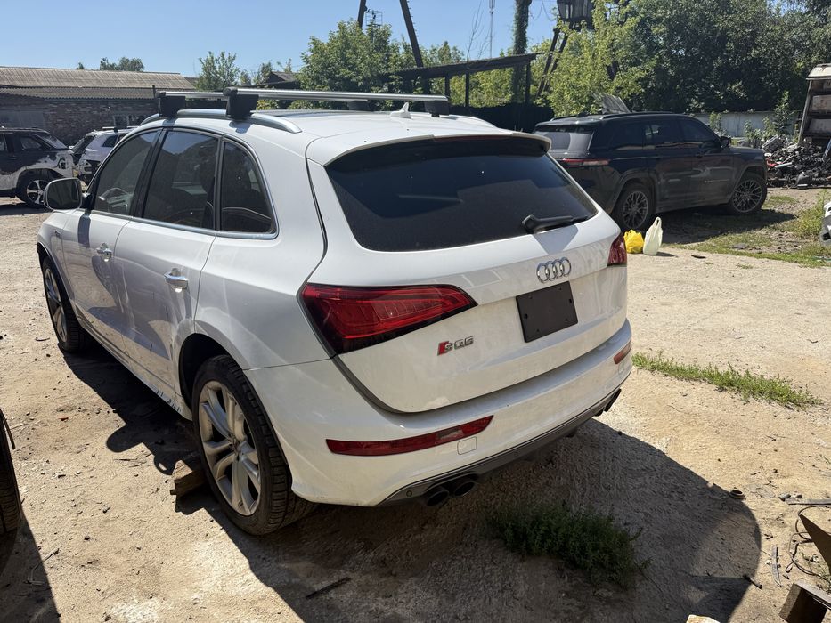 Ляда кришка багажника audi q5 8r