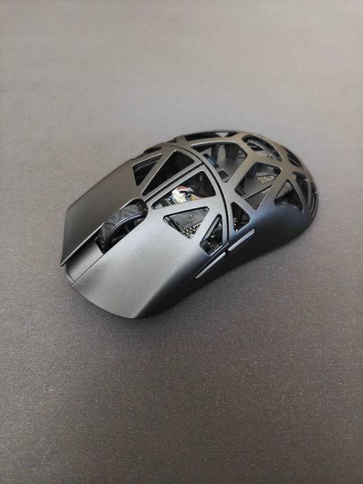 Wlmouse beast x max, solid sides, black optical omron