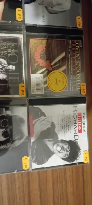 Música em CD Best Of ou Greatest Hits Internacionais Letra L.
