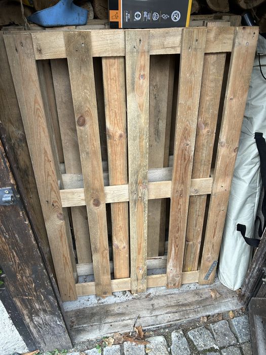 Paleta europaleta drewniana