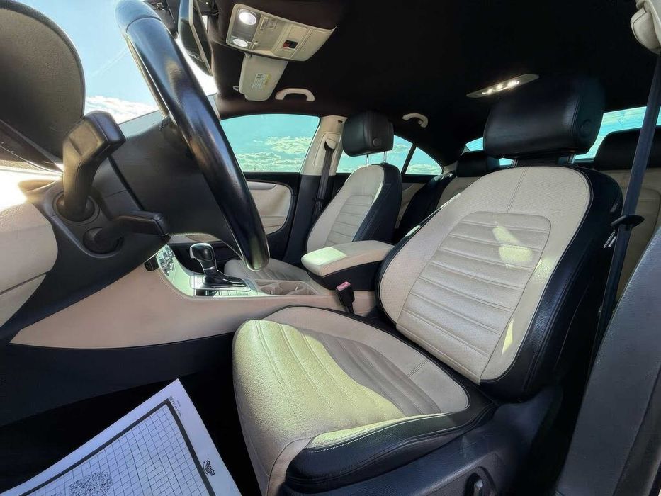 Volkswagen CC Sport      2015