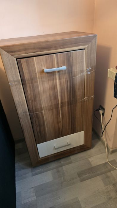Sprzedam komplet solidnych mebli