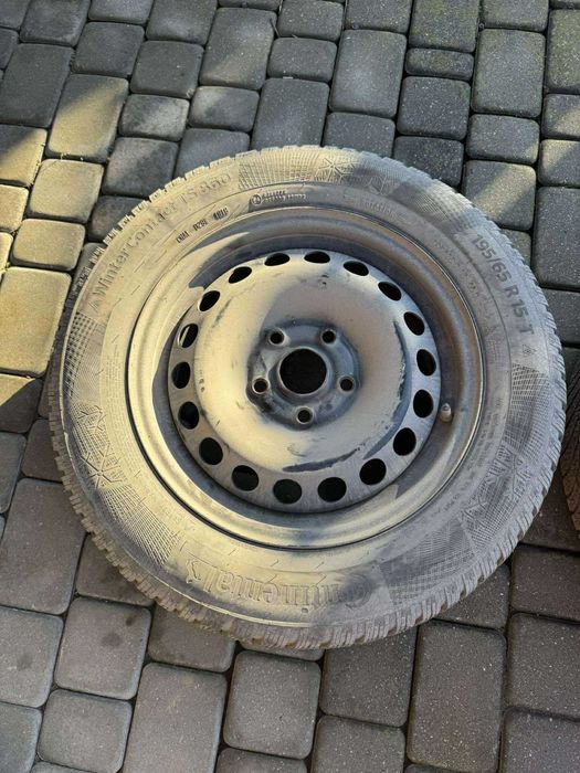 felgi stalowe z oponami zimowymi 15 4szt