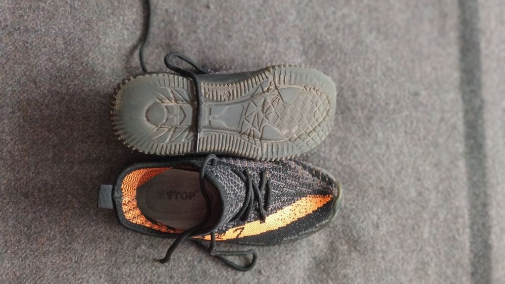 Взуття на хлопчика