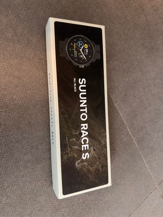 Nowy smartwatch Suunto Race S All Black GW24m