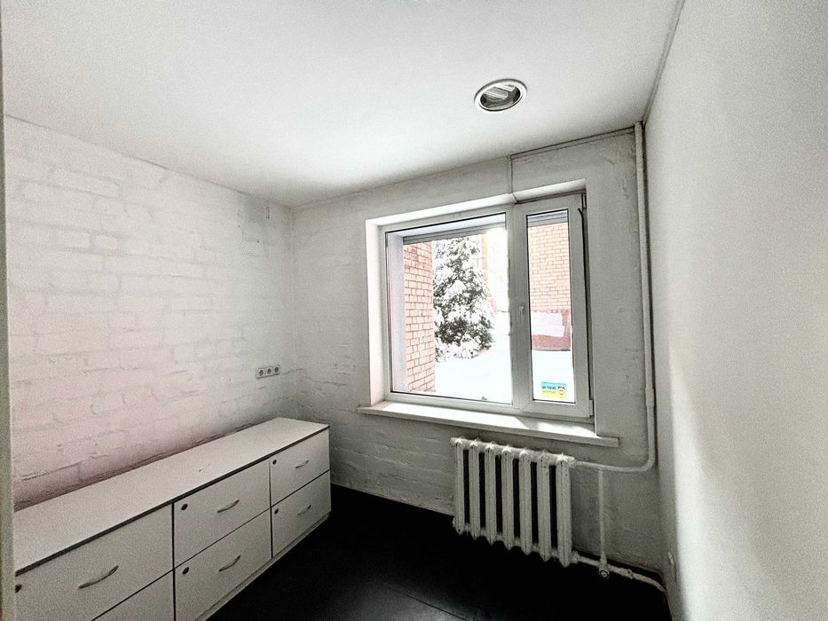 Коммерция-свой вход, 1й этаж! Продам Помещение 62 м2, Парк Шевченко!