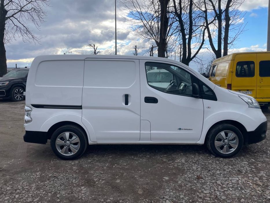 NISSAN E-NV 200 2018 VIN VSKHAAME0U0604238 фото оголошення 2 з 6