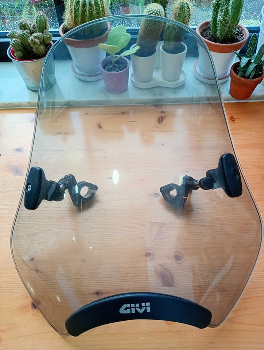 Viseira GIVI para moto