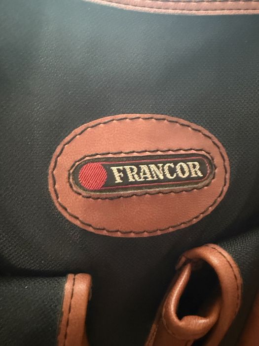 Mala Francor em pele