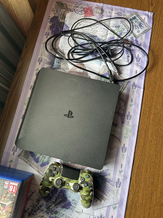 Playstation 4 1TB 1 Pad 8 Gier!