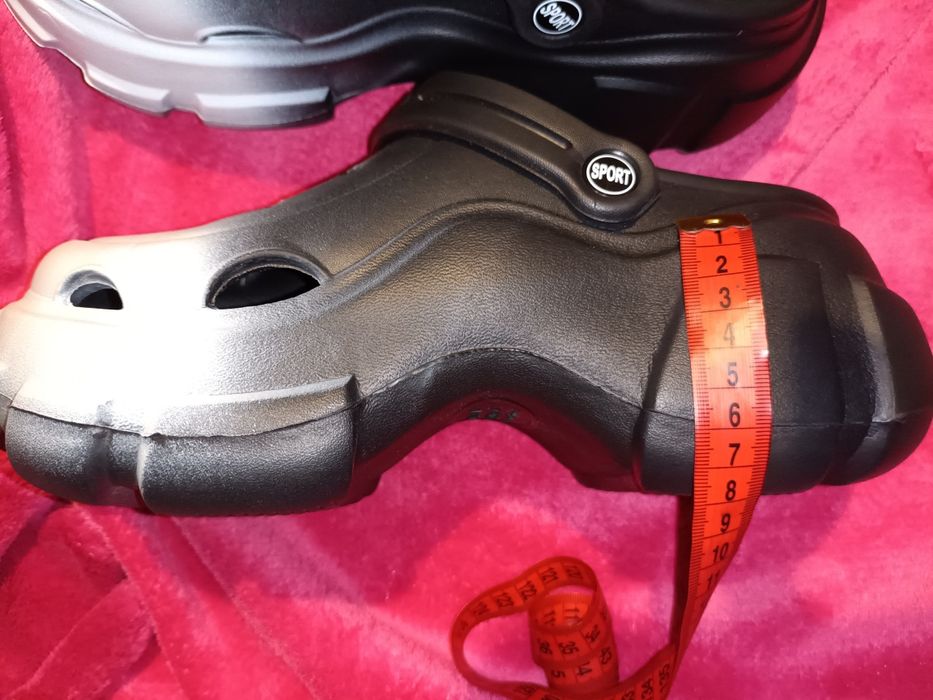 Жіночі сабо крокси