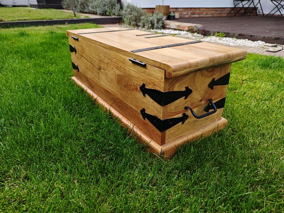 Skrzynia drewniana z litego drewna Mango okucia metal loft 80 x 30 cm