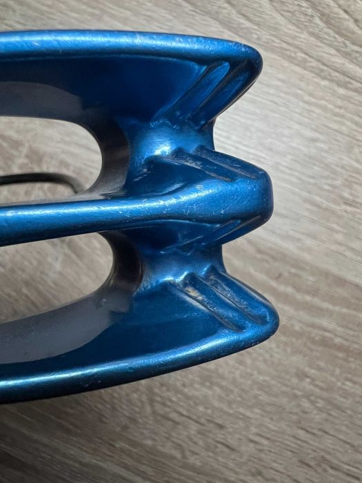 Спусковые устройства шайби залізо для альпінізму туризму