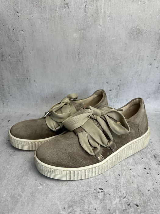 Damskie sneakersy Gabor w kolorze beżowo-szarym roz.36