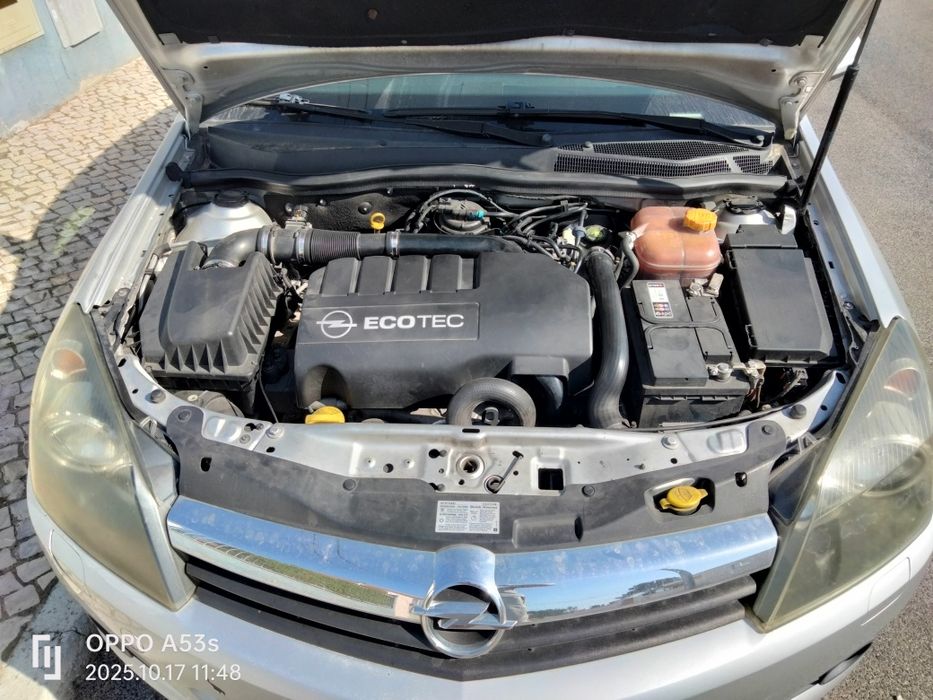 Opel Astra GTC 1.3 cdti