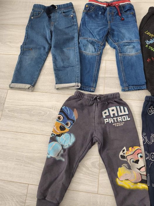 Штани спортивні джинси на хлопчика 98