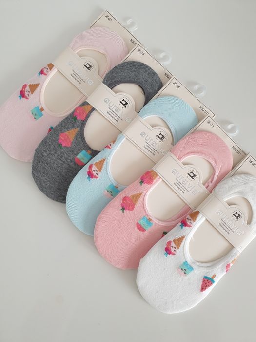 Stopki skarpetki damskie kolorowe 5 par 35-38 aura via