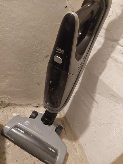 Odkurzacz pionowy Beko